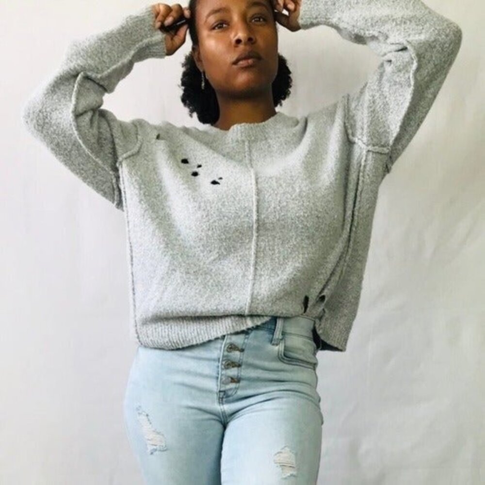 SAGE The Label fuzzy distressed sweater size Small